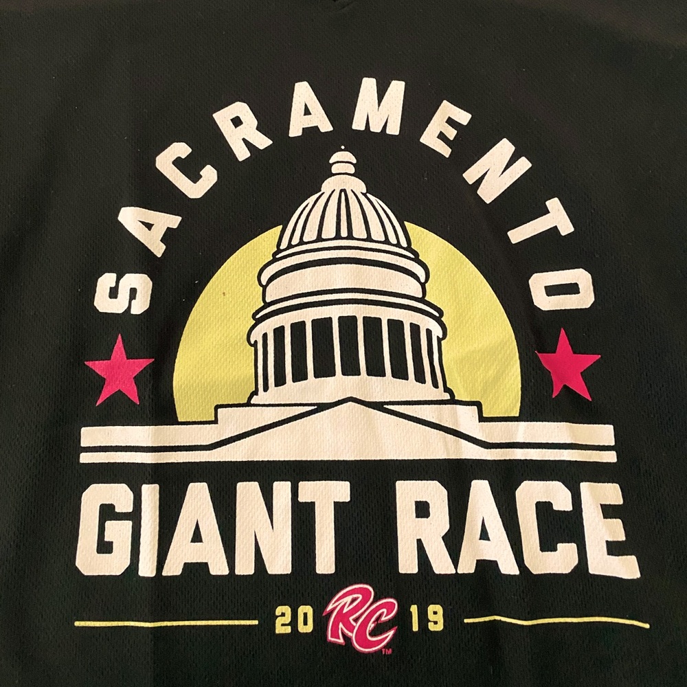 SACRAMENTO GIANT RACE RC 2019 w/ California State Capitol Logo.